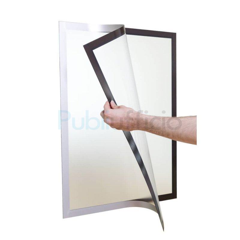 Cornice espositiva adesiva DURABLE DURAFRAME® POSTER A2 argento  metallizzato 465x639mm - 499523